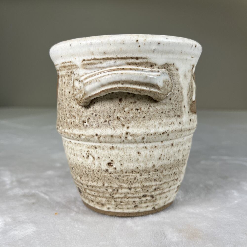 Studio Art Pottery Crock w/Handles Hand Thrown 4.5” W x 5” T Signed BnftsCharity - Picture 5 of 10